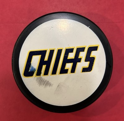 Slapshot The Movie Charlestown, Chiefs, Hanson Brothers Old Time Hockey Puck.