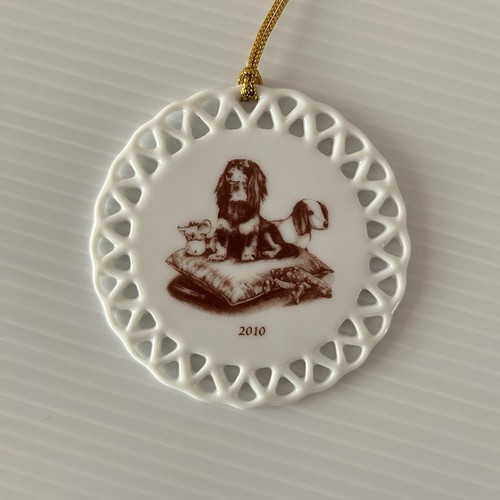 3" Dackel Porzellan Ornament 2010 Lorbeerholz Weihnachten Sammlerstück