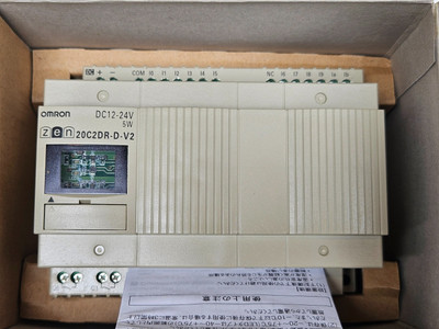 OMRON ZEN-20C2DR-D-V2 NEW
