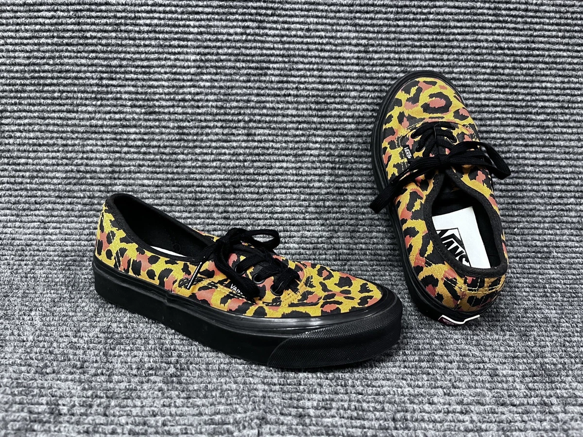 Vans lace up ultra Cush style 44 Tan orange Leopard US Men 6 women