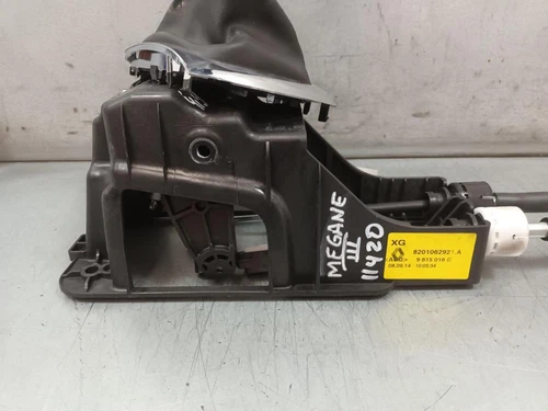 8201062921A Palanca Cambio para RENAULT MEGANE III BERLINA 5P Business 3870301 - Imagen 4 de 10
