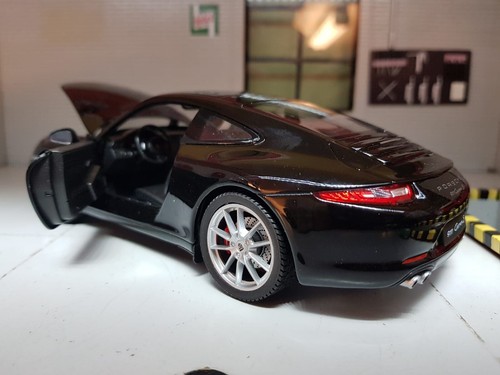 Porsche 911 Carrera S 991 Black Detail Welly Diecast 1:24 Scale Model Car 24040 - Picture 9 of 12
