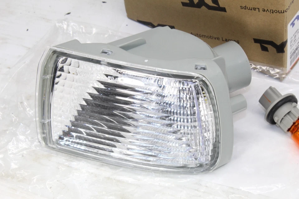 Lámpara de señal de giro lado derecho del pasajero para Toyota 4Runner 2003-2005 Foto 3 de 4