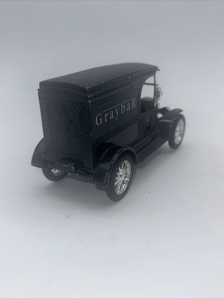 De colección 1992 ERTL Co. 1913 UPS escala 1/25 panel frontal abierto lateral camioneta Ford barra gris Foto 4 de 4