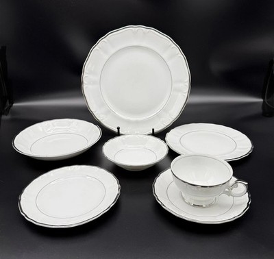 Complete 7 Piece - Harmony House  Silver Sonata  Place Setting