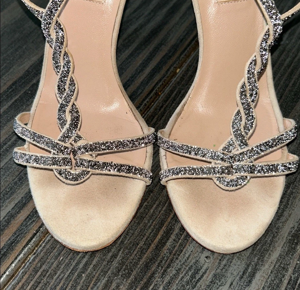 Sandalias Valentino con tiras adornadas con cristal talla 36 usadas en excelente estado Foto 4 de 4
