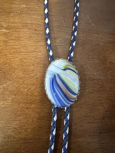 Western Bolo Tie Beautiful Colors Maker Unknown Unisex