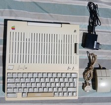 Apple IIc AZERTY Computer - A2S4000