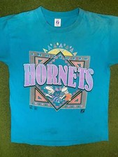 90s Charlotte Hornets - Vintage NBA T-Shirt Large 