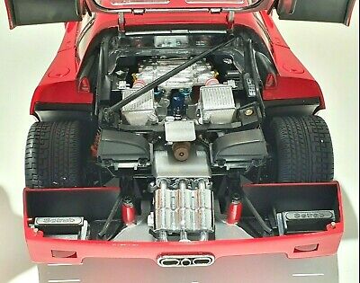 1/18 Kyosho FERRARI F40 LIGHT WEIGHT RED 08412R diecast car 1/18 Kyosho FERRARI F40 LIGHT WEIGHT RED 08412R diecast car