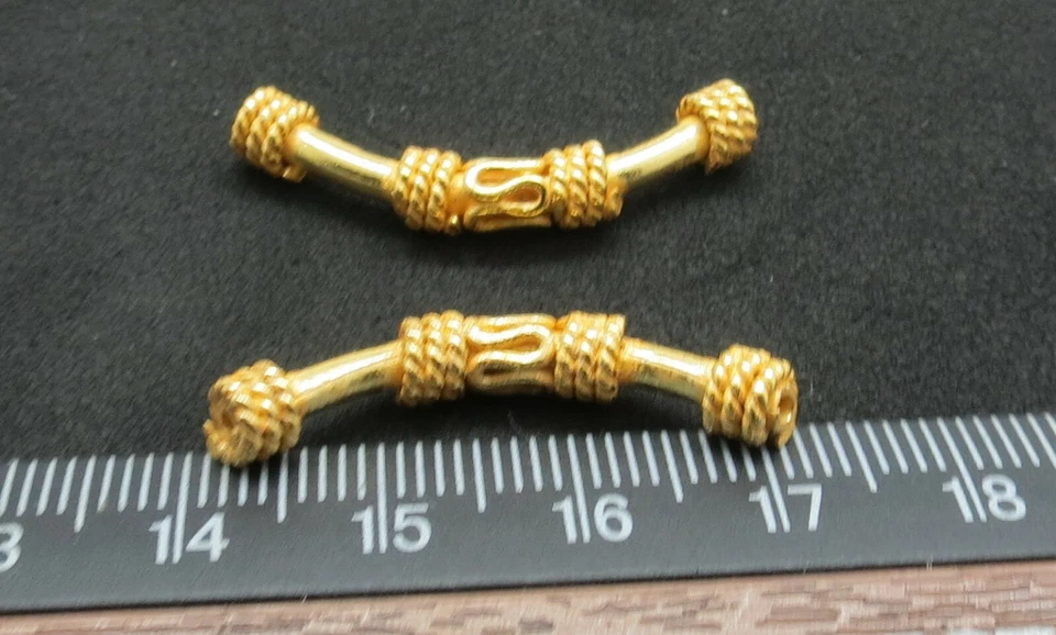 2 Piezas Cuentas Oro 22K Tubo 30mm Largo Curvo Tubo Joyería Fabricación Suministros Cuentas Foto 3 de 3