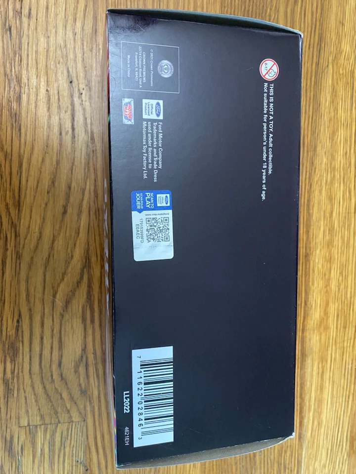 NEW 2022 LENNOX LIVE 1940 ford sedan delivery die-cast replica 1:24 scale - Image 3 of 3