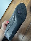 Me Too Peep Toe Studded Pumps, Women's Size 5 — photo 4
