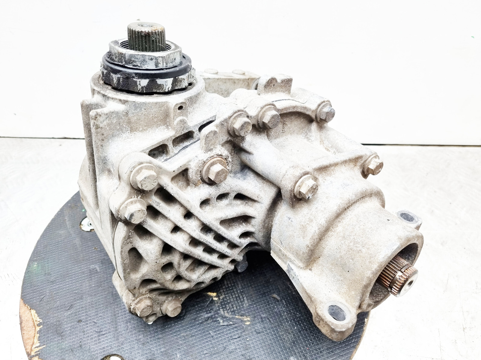 MINI COUNTRYMAN R60 Transfer Case Box Case Manual 9811708 2.0  