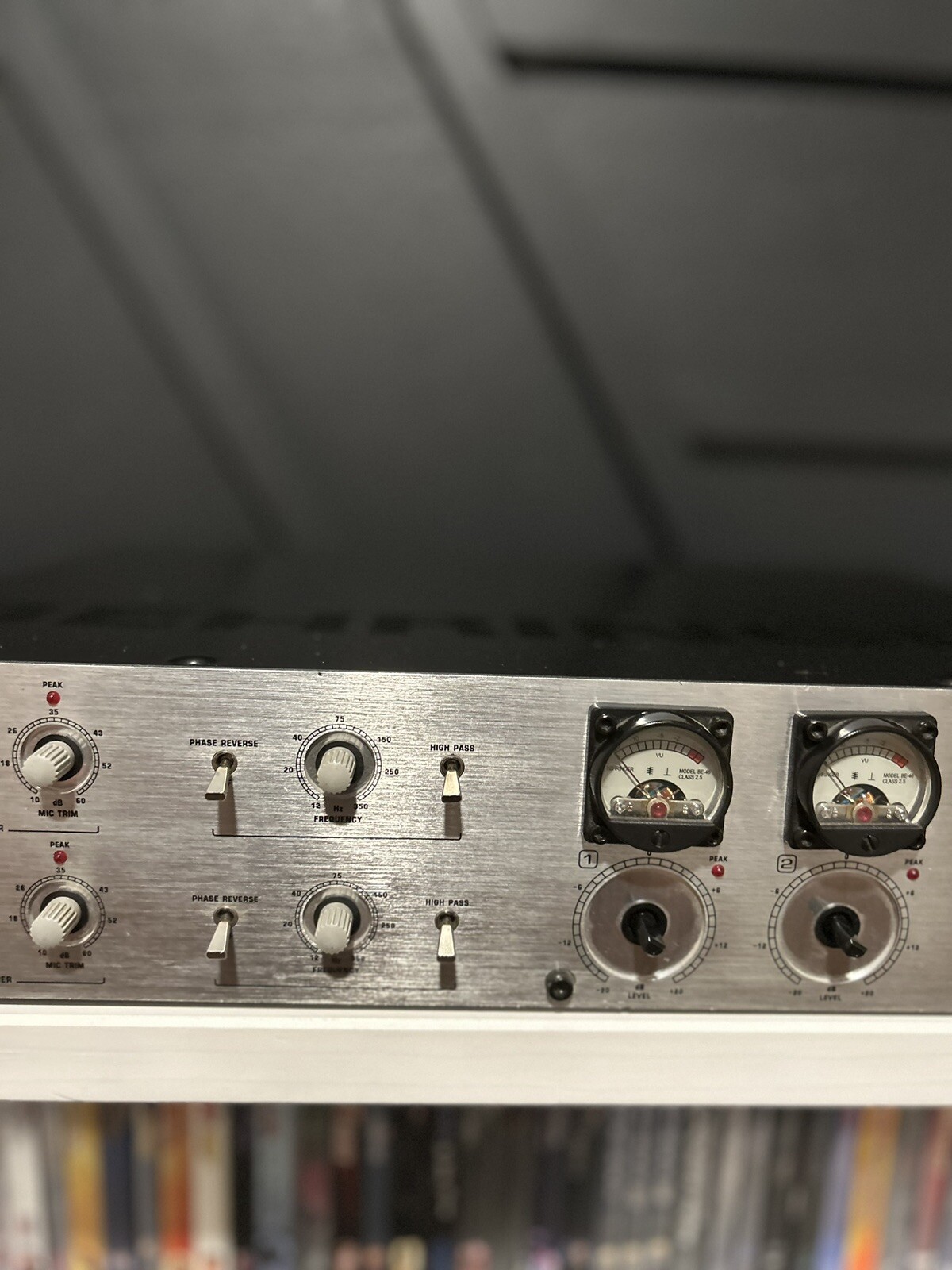 Behringer T1953 Microphone Preamp Tube Ultragain Vintager Series eBay