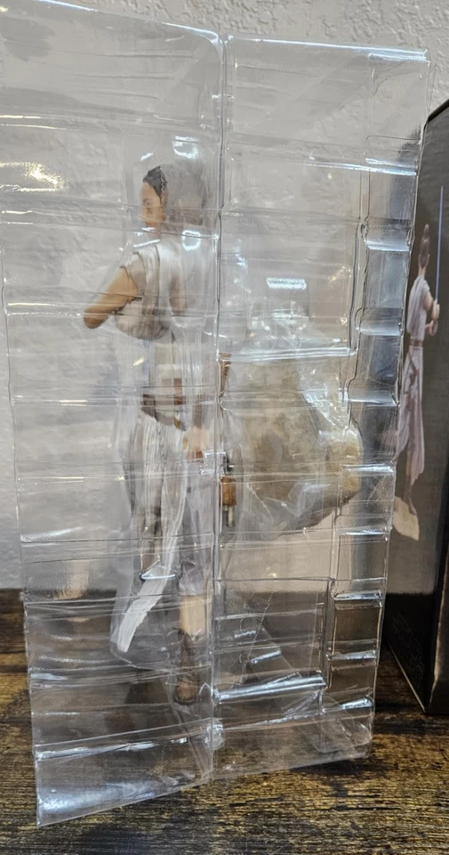 Figura Estatua Star Wars: Rise of Skywalker - REY - Kotobukiya ArtFX Escala 1:7 Foto 4 de 4