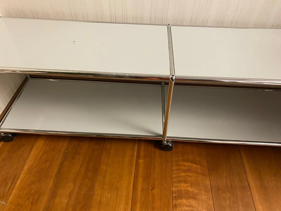 Sideboard USM Haller weiß mit Rollen und Chromgestell - Bild 4 von 4