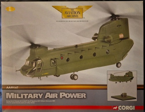 Corgi AVIATION Boeing-Vertol HC.2 n°27 Squadron RAF Odiham AA99167 avec diorama - Photo 1/5