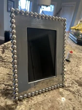 Mariposa Pearled Edge 5 x 7 Frame, New With Box