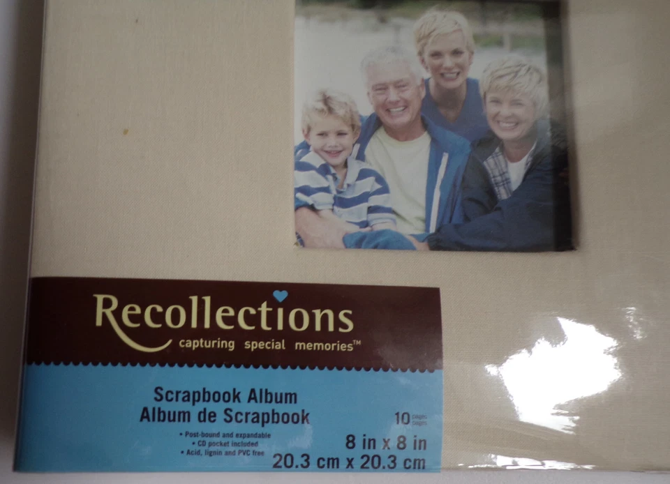 Álbum de recortes de tela beige por recuerdos ventana de fotos frontal 8"x8" Foto 2 de 3