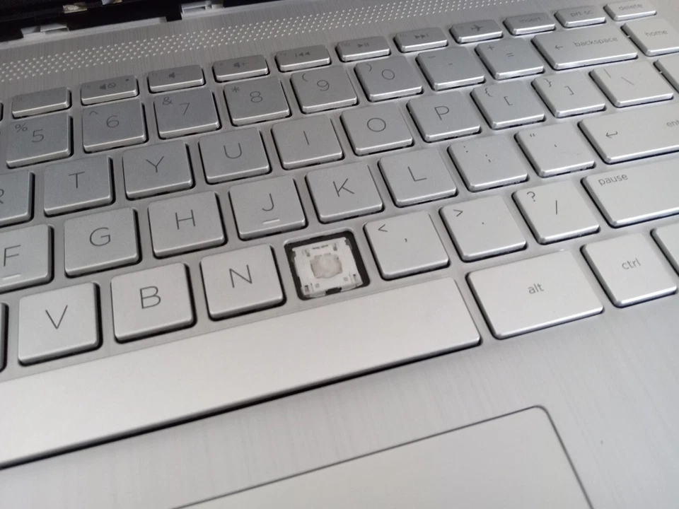 HP 14-dq2031wm 14" Laptop Intel i3-1115G4 3.0GHz 4GB 128GB Windows 11 -READ -RR - Image 3 of 4