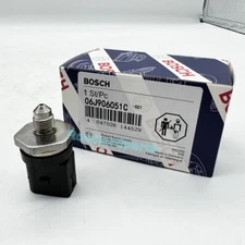 Fuel Injection Pressure Sensor Fits For Bosch Audi A4 A5 VW CC Passat 06J906051C