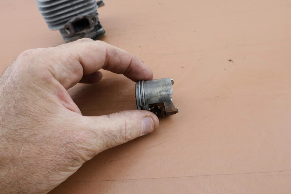 Recortadora de cuerda Dolmar MS-27 C cilindro y pistón OEM Foto 4 de 4