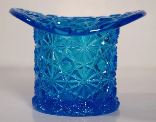 Vintage Fenton Daisy & Button Blue Top Hat Toothpick Holder EC (R13)