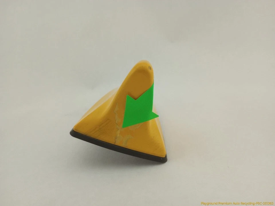 Antena de teto Hyundai Genesis COUPE barbatana de tubarão amarela compatível com 2009-2012 09 10 11 12 - Imagem 4 de 4