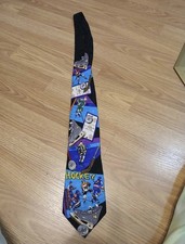 VINTAGE ADDICTION   TIE HOCKEY THEMED  100% SILK NECKTIE