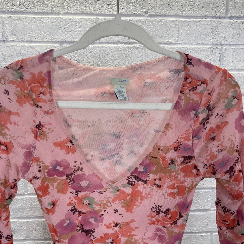 Top Odille Rosa Floral Malla Cuello en V Corbata Trasera Mujer M Coqueta Cottagecore Boho Foto 3 de 4