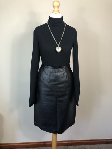Clockhouse Size 8 Y2K vintage black real leather knee length pencil skirt