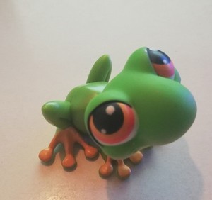 littlest pet shop frog