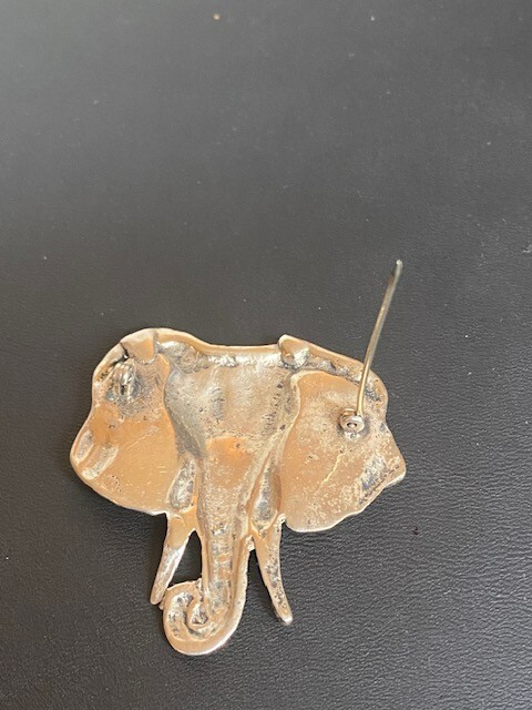 SOLID CAST 925 STERLING SILVER ELEPHANT BROOCH - image 5