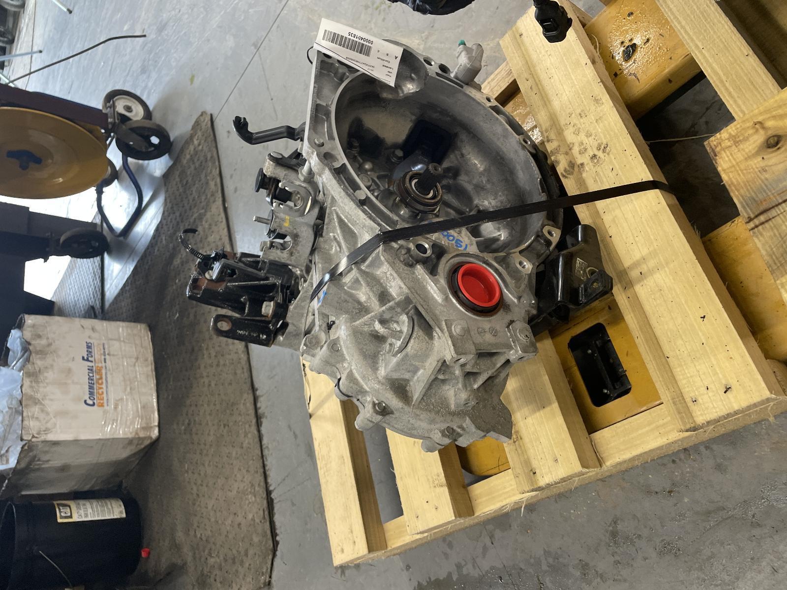 2017 KIA FORTE manual Transmission MT 2.0L VIN 3 1st digit 56k miles 17