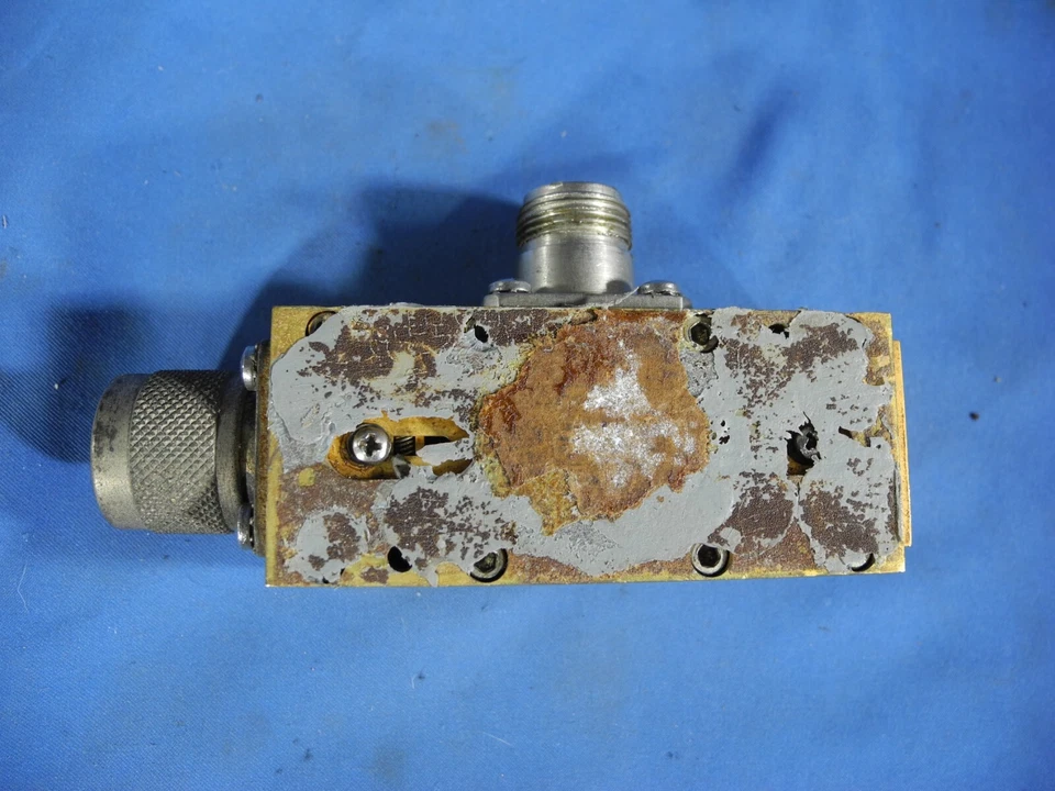 Duplicador de frecuencia Scientific Atlanta 2183 2-4 GHz/4-8 GHz N (M-F) 1 vatio Foto 4 de 4