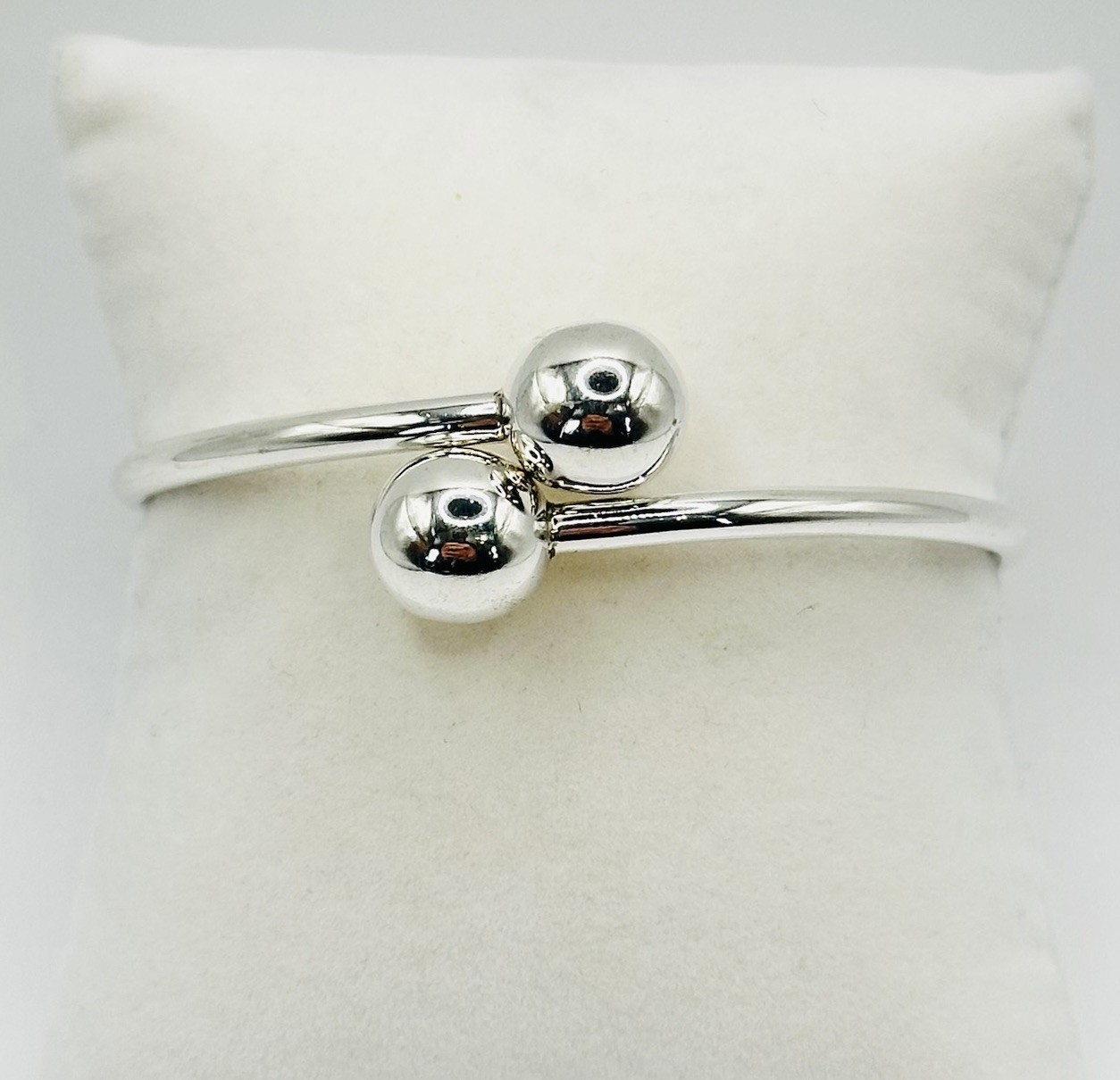 ATI Solid Bypass Double Ball Hinged Bangle Bracel… - image 1