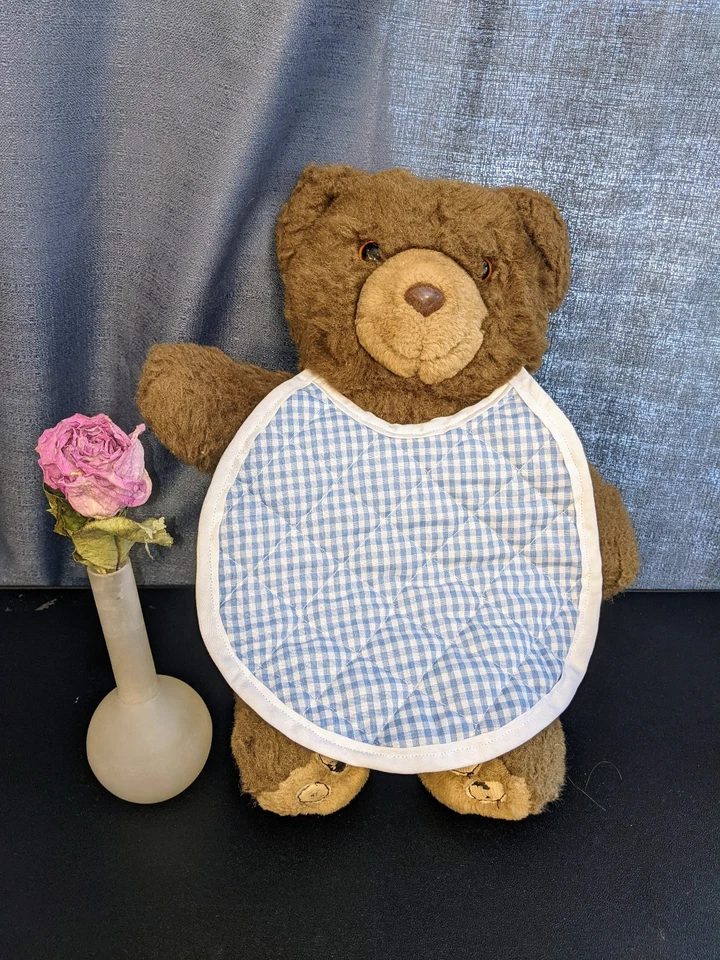 Детский нагрудник Wendy's в винтажном стиле из стеганого хлопка с принтом в клетку - Изображение 4 из 4