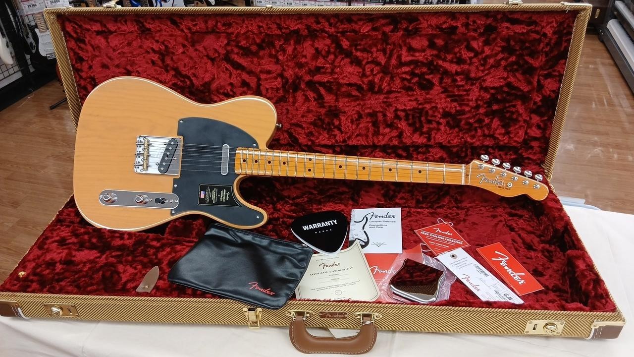 FENDER American Vintage II 1951 Telecaster Electric Guitar