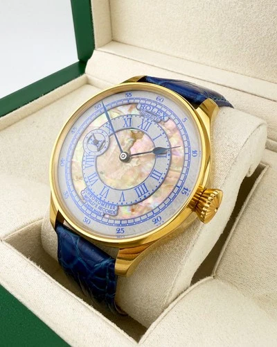 STUNNING VINTAGE ROLEX LEVER MOVEMENT IN A NEW QUALITY CASE, FULLY SERVICED.