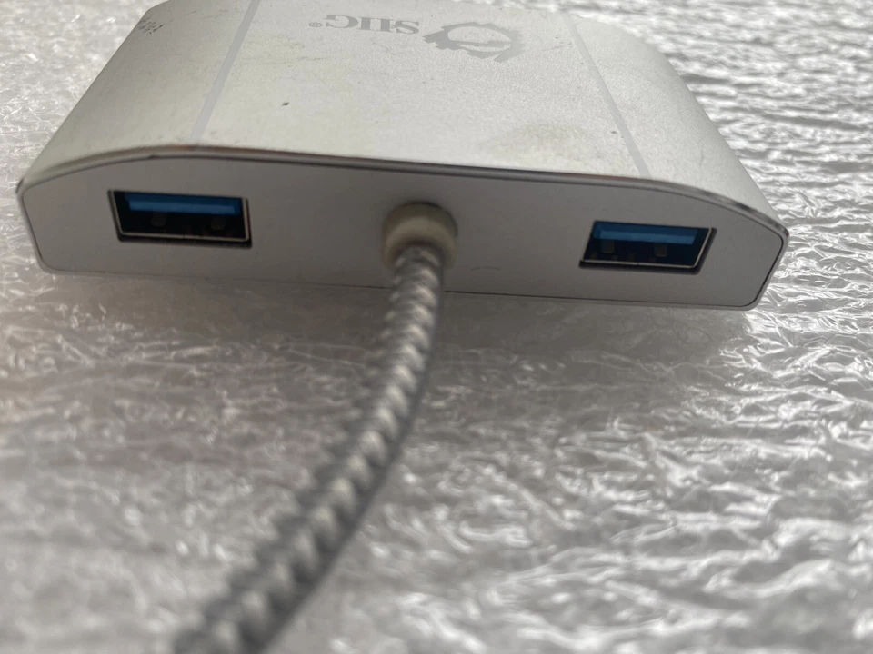 SIIG USB 3.1 Type-C Hub HDMI 3 x USB 3.1 & PD Charging 4K Ready JU-H30612-S1 - Image 3 of 4