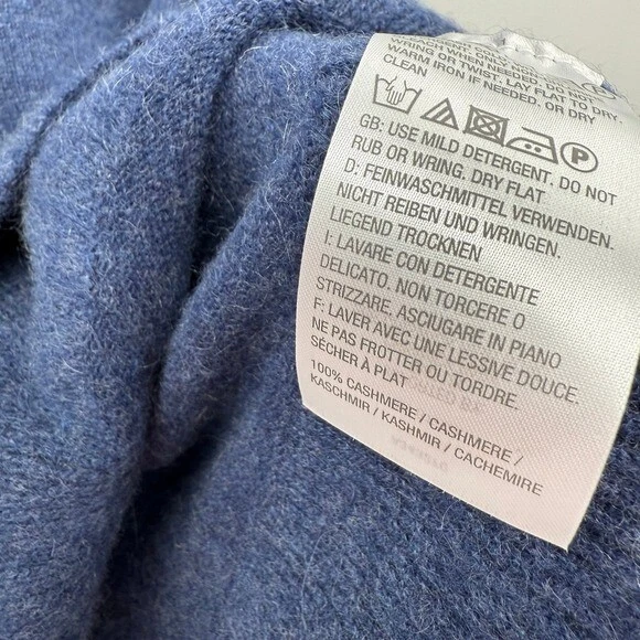 Suéter para mujer Isaac Mizrahi Live Cashmere talla M azul con volantes en capas dobladillo cuchara Foto 3 de 4