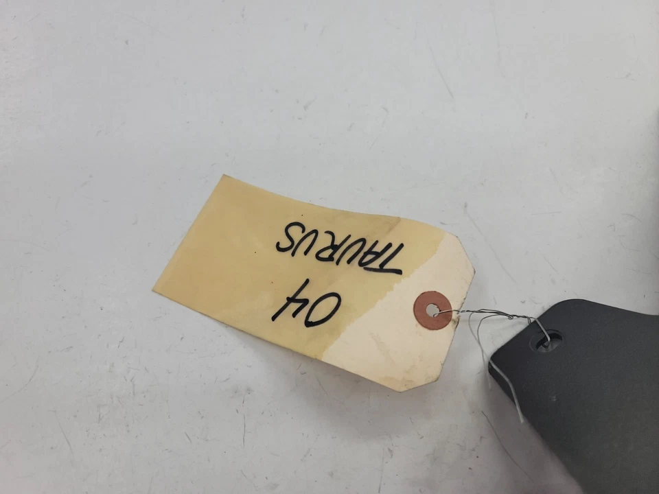 Решетка передняя Ford Taurus черная синяя овальная сетка 2004 2005 2006 2007 9507 - Изображение 3 из 4