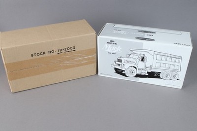 First Gear 1960 Mack Model B-61 Dump truck 19-2000 Township of Spring 1/34 scale
