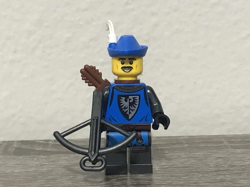 5 Lego Black Falcon Archer Knight Minifigures - Image 2 of 3
