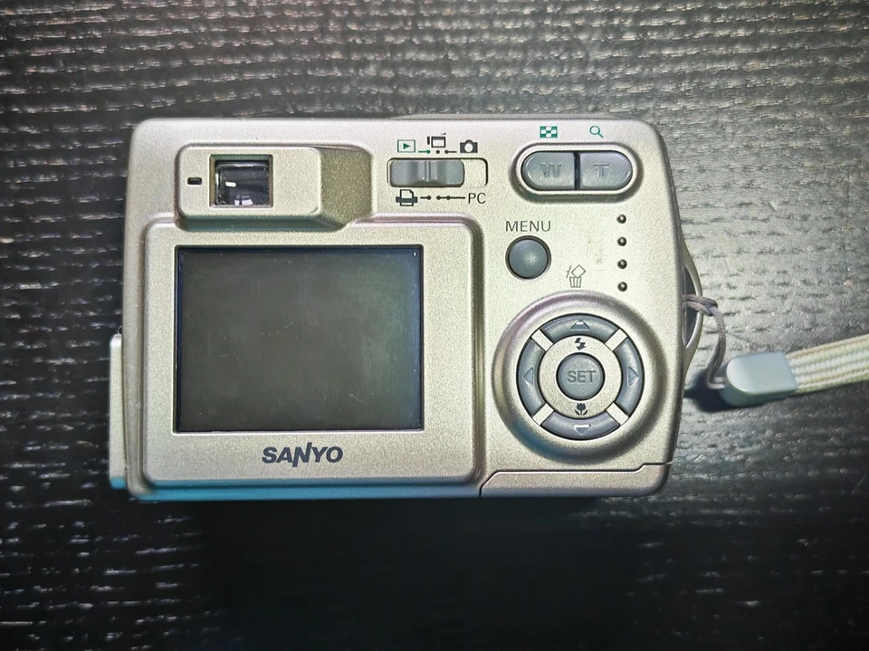 Sanyo Xacti S5 Digitalkamera Silber Geprüft In OVP Cam - Bild 3 von 4