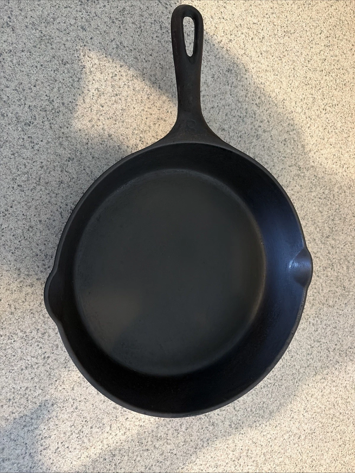 Vollrath #8 Vintage Restored Cast Iron Skillet - Unmarked