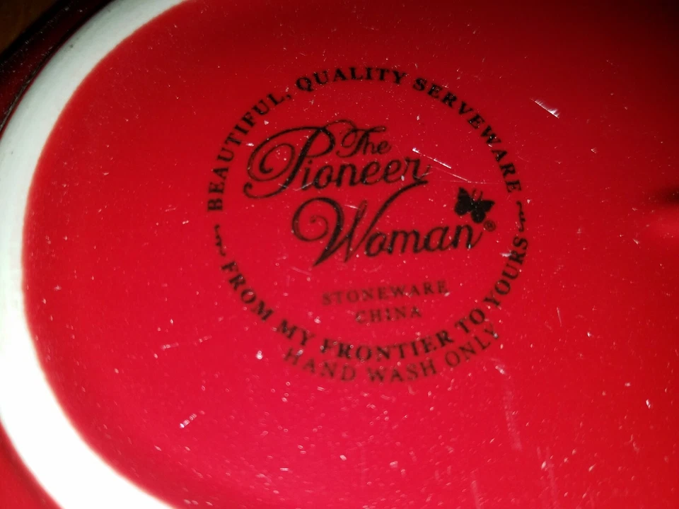 The Pioneer Woman Poinsettia Covered Butter Dish - Image 3 of 4