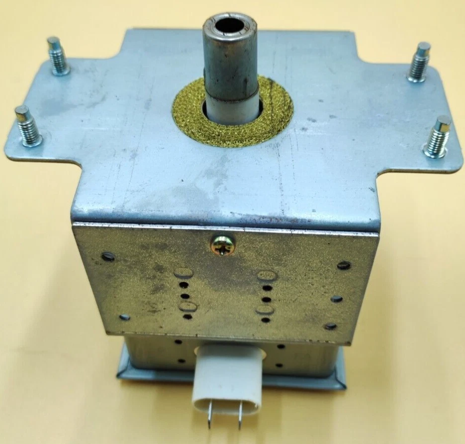 Original Miele 2289070 Magnetron für Mikrowellen M685 M693 M694 