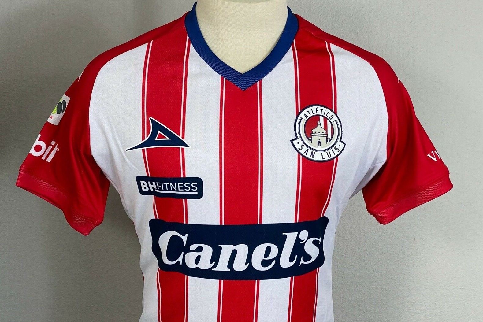 camisa de hombre azul